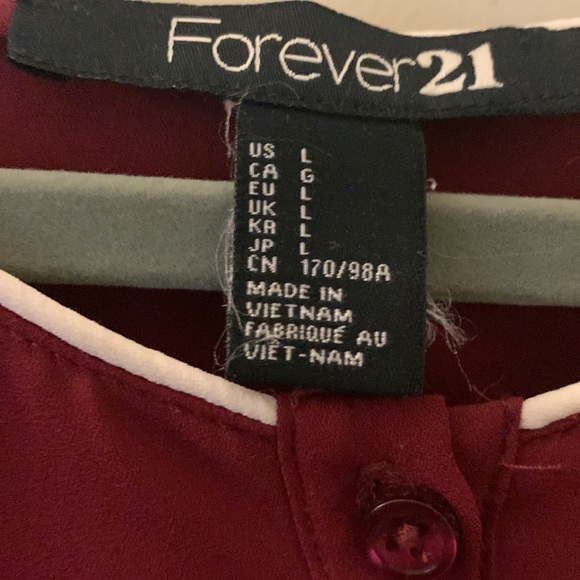 Forever 21 - Picture 2 of 3
